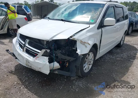 2014 Dodge Grand Caravan Sxt z USA, uszkodzony, nr VIN 2C4RDGCG9ER391191